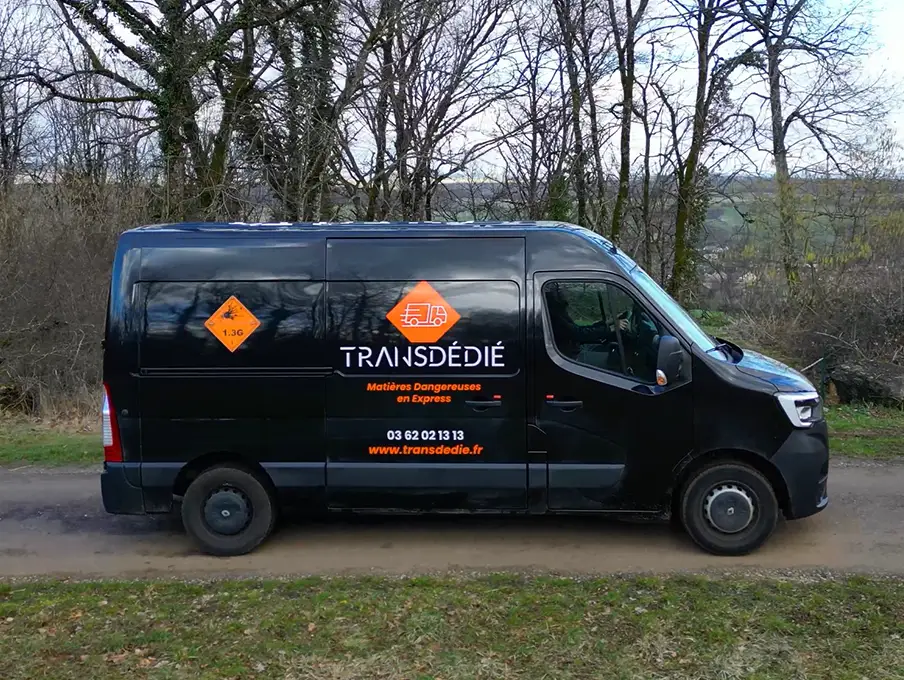 Camion transport feu d'artifice