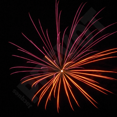 Jacques Prevot Artifices - bombe 100 mm moitié rose moitié jaune